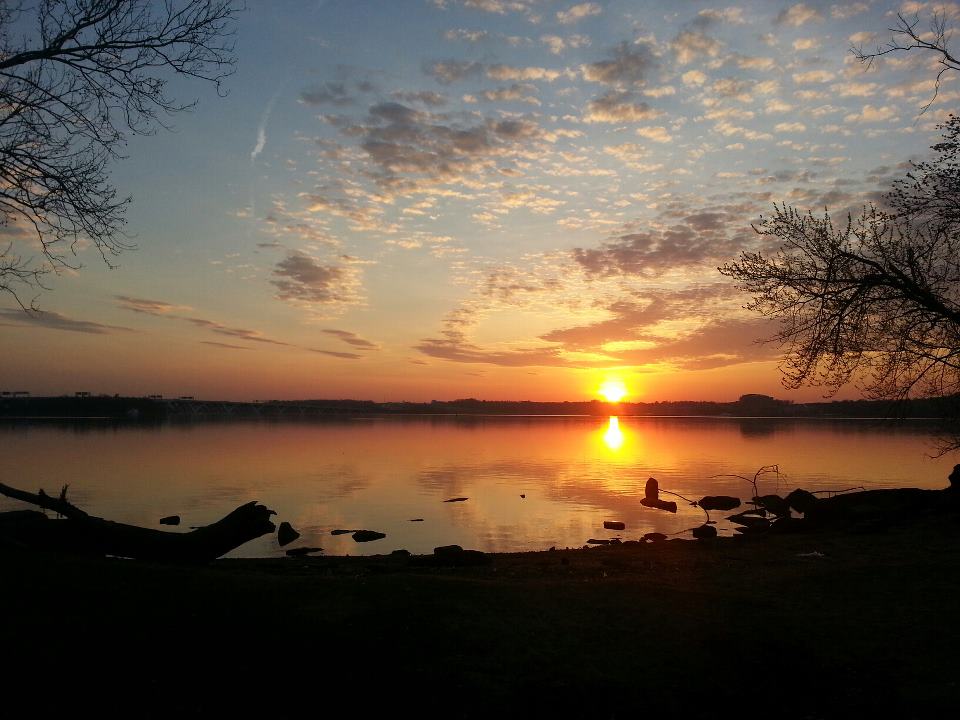 Sunrise over the Potomac