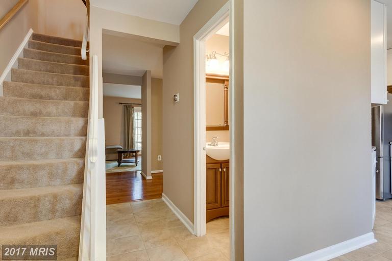 townhouses at 6432 Birch Leaf Ct #23, Burke 22015