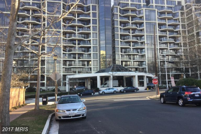 high-rise condos at 1530 Key Blvd #801, Arlington 22209