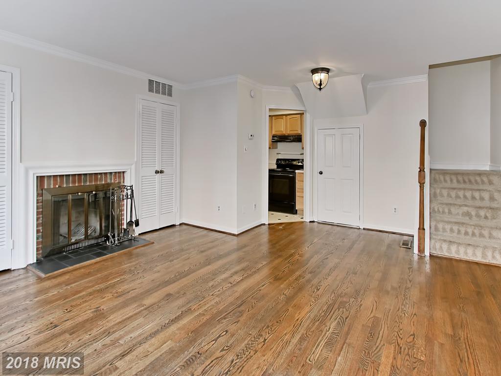 Photo of 102 King Henry Ct #7