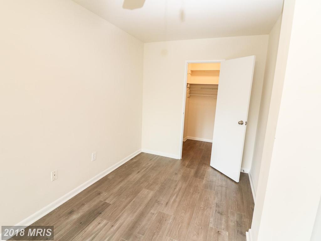 Photo of 6641 Wakefield Dr #305