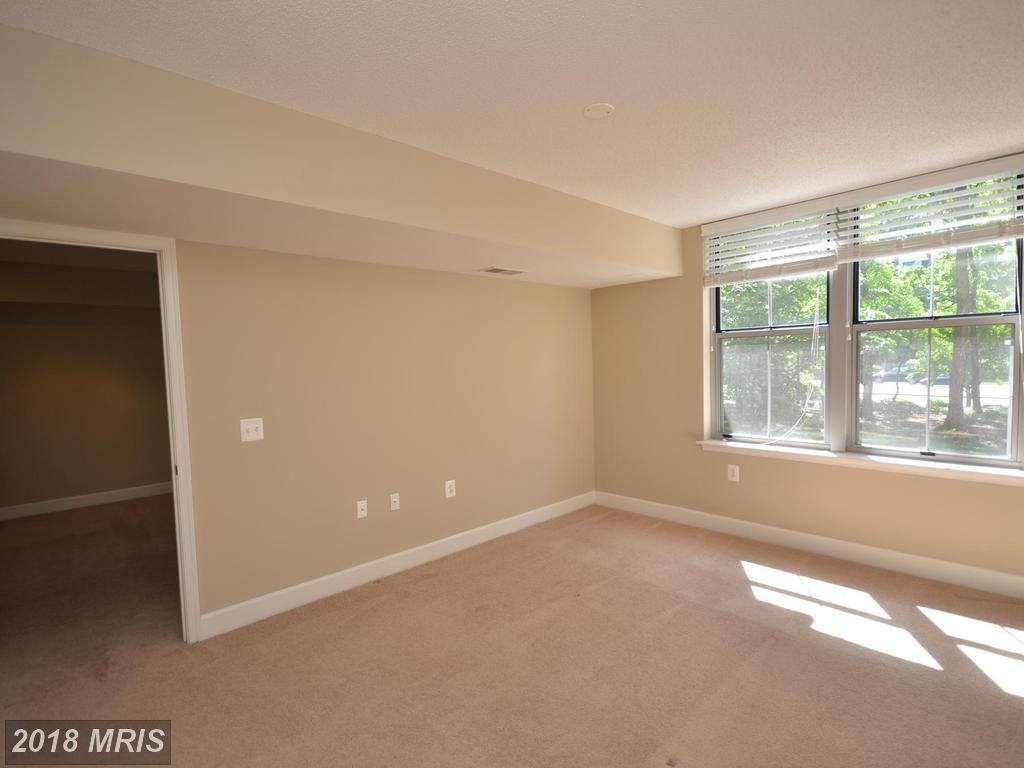 Photo of 11800 Sunset Hills Rd #210