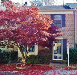 Townhouse in 9415 Candleberry Ct Burke VA 22015
