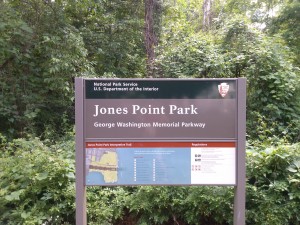 Jones Point Park transitions into Old Town